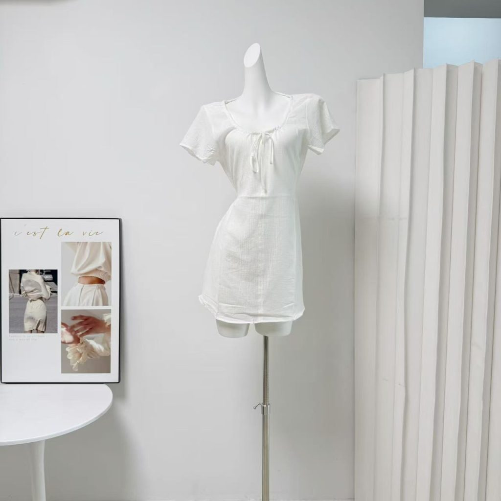 LilyQin Off-White 100 Viscose Short Sleeve Lightweight Dress